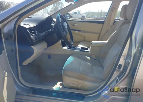 2015 Toyota Camry Le z USA, uszkodzony, nr VIN 4T4BF1FK0FR463233